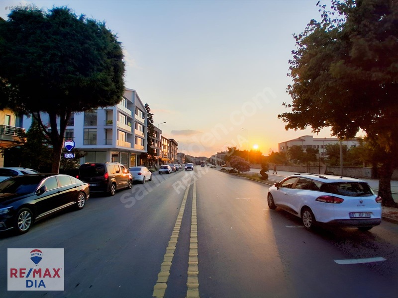 Re/max Dıa'dan Düzce Aziziye Bölgesinde 165 M2 Satılık Dükkan — fotoğraf 13