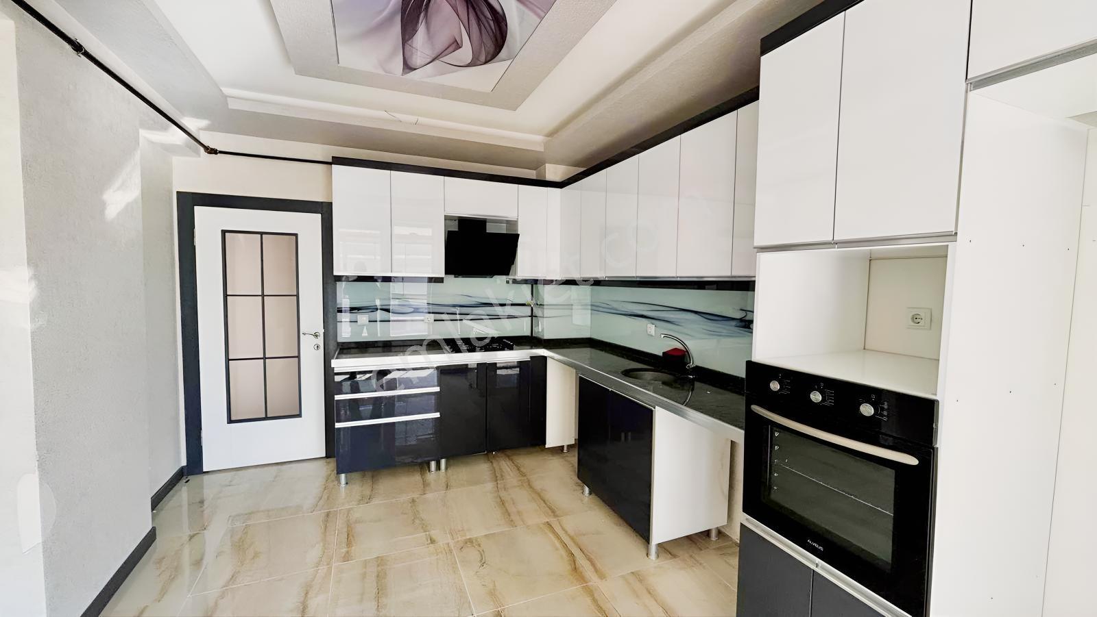 Karakaya Mah. Has-be L Sitesi'nde 3+1, 160 M², Lüxs Ful Yapılı — fotoğraf 10