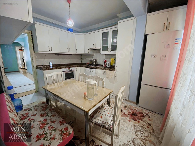 Evbak"dan Kocatepede 3+1 150m2 Köşebaşı 1/4 Hisseli 3.kat Daire — fotoğraf 2