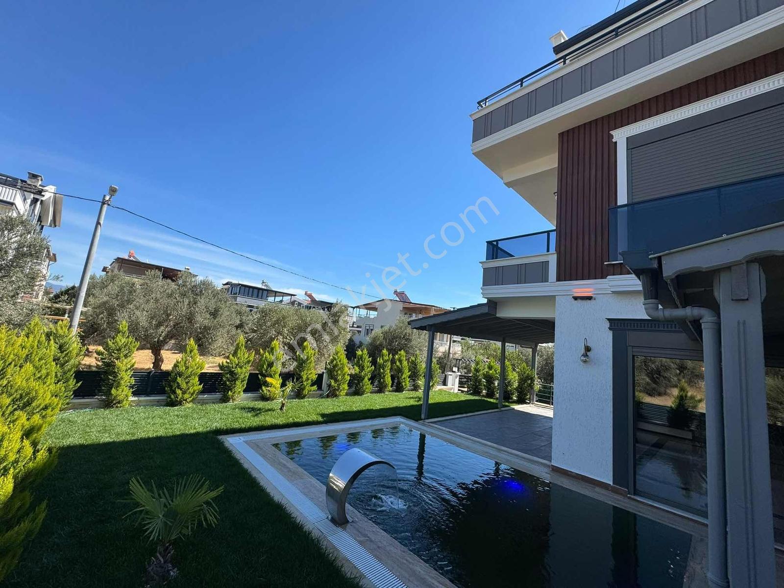 Güçlü Kardeşler Denize Yakın Ultra Lüks 5+1 Havuzlu Tam Müstakil — fotoğraf 2