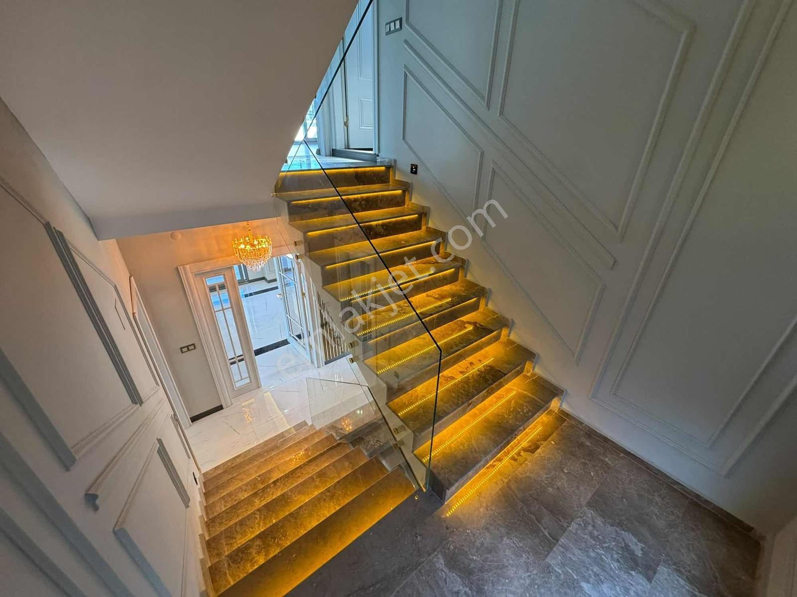 Güçlü Kardeşler Denize Yakın Ultra Lüks 5+1 Havuzlu Tam Müstakil — fotoğraf 20