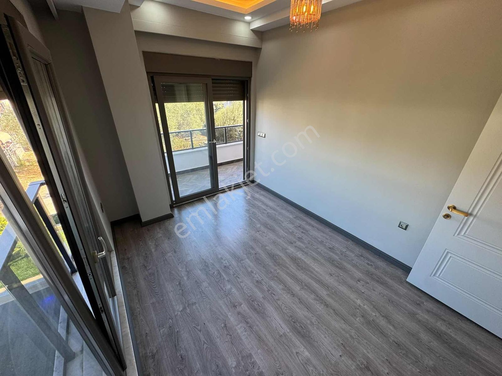 Güçlü Kardeşler Denize Yakın Ultra Lüks 5+1 Havuzlu Tam Müstakil — fotoğraf 28