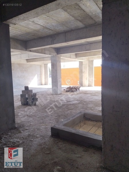 Küsget Sanayi B Blok Merkezi Konum Sıfir Yapi 800 M2 Kiralik — fotoğraf 6