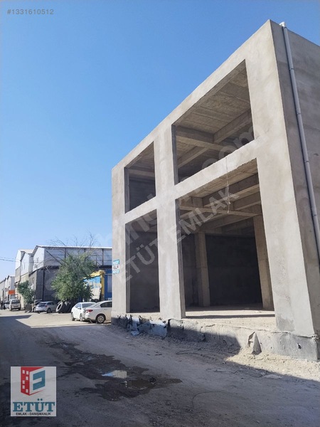 Küsget Sanayi B Blok Merkezi Konum Sıfir Yapi 800 M2 Kiralik — fotoğraf 16