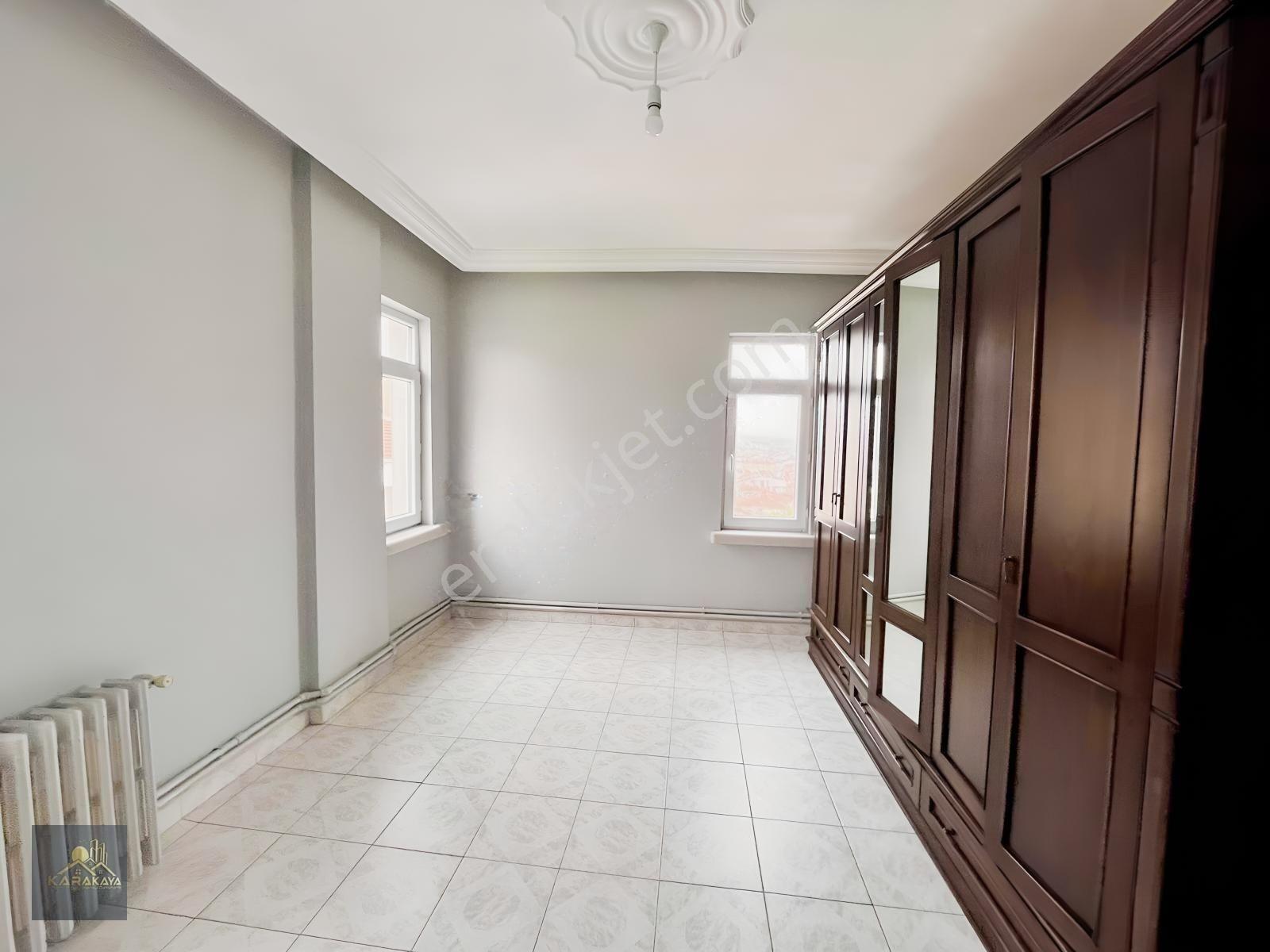 Şehitlik Mahallesinde Polatlı Manzaralı 3+1 Daire — fotoğraf 11
