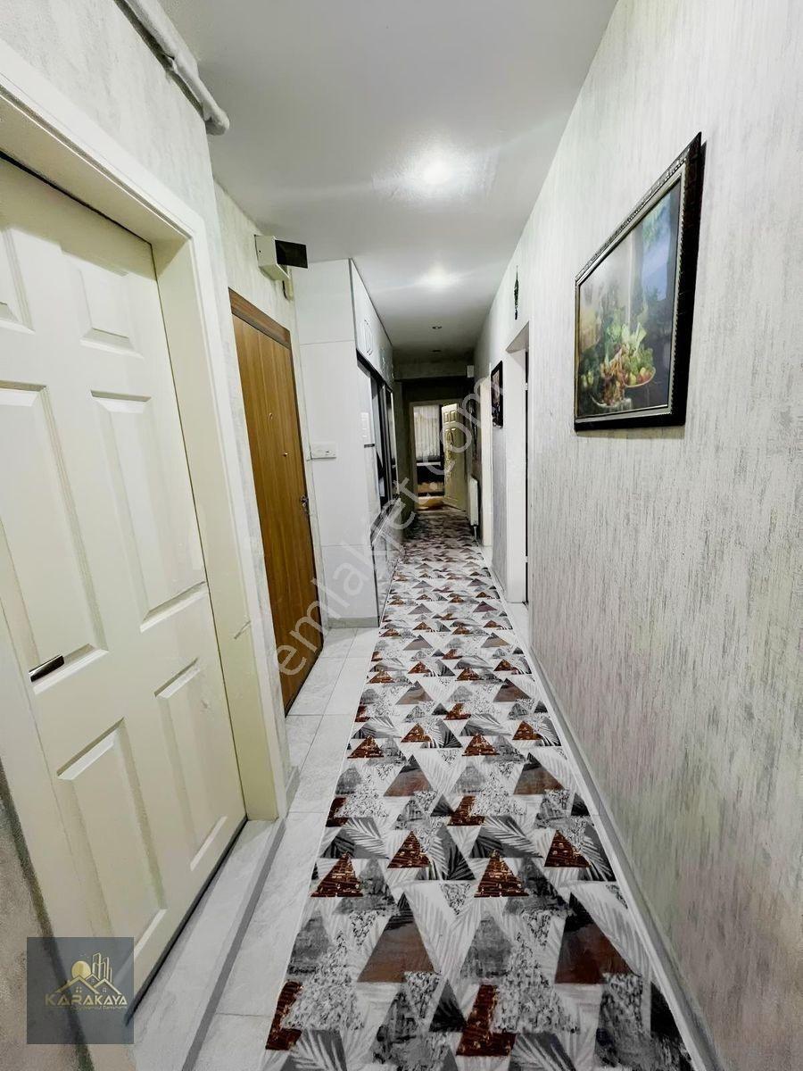Karakaya Emlak'tan Şehitlik'te Full Yapılı Asansörlü Daire — fotoğraf 6