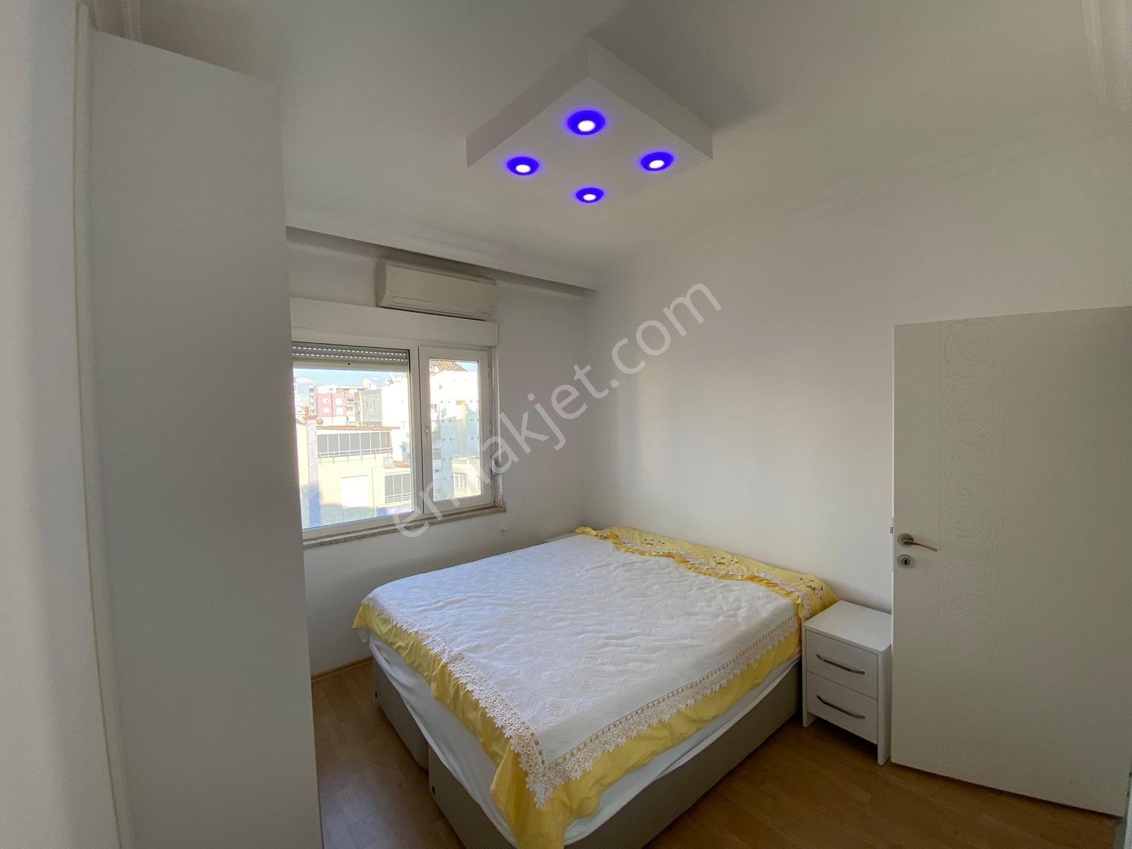 Muhteşem Deniz Manzalı Konyaaltı Sahilinde Ebeveyn Banyolu 2+1 Daire — fotoğraf 9