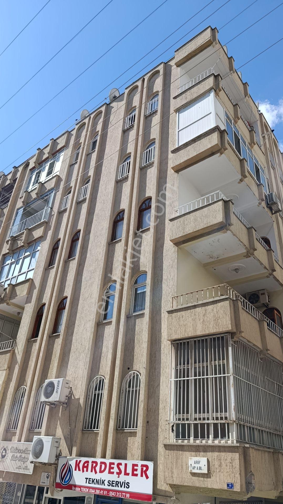 Arakat 5 Oda Doğalgazlı Asansörlü Otopark Merkezi Konumda — fotoğraf 3