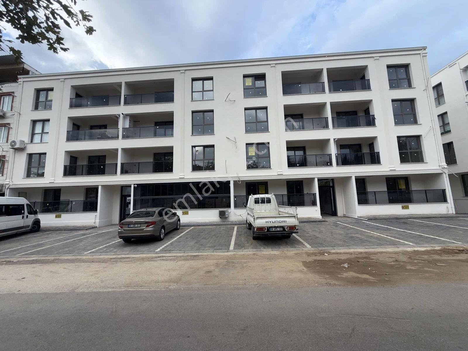 Atça'Da 2+1, 140M², Ayrı Mutfaklı Asansörlü Doğalgazlı Daire