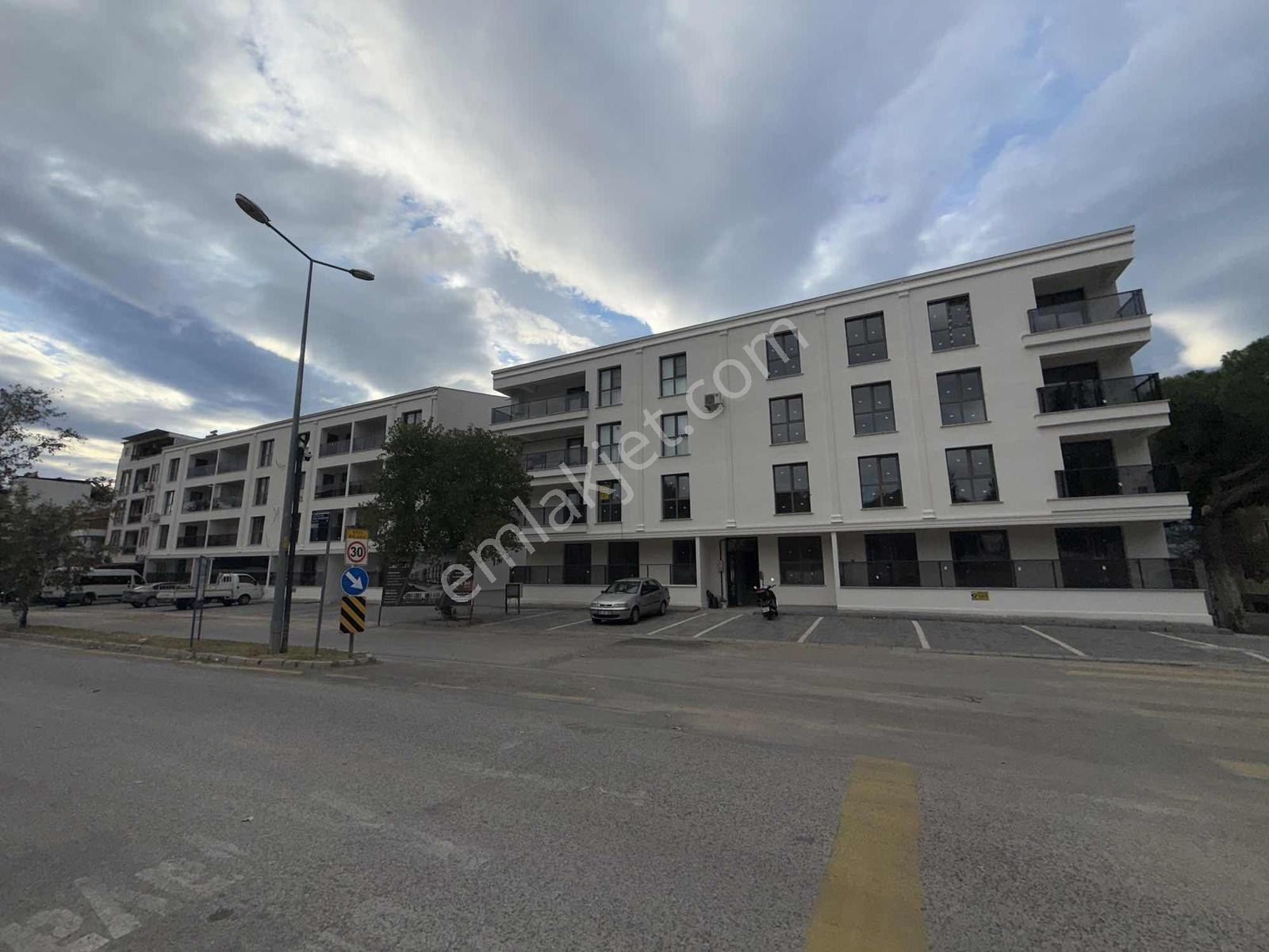 Atça'da 2+1, 140m², Ayrı Mutfaklı Asansörlü Doğalgazlı Daire — fotoğraf 5