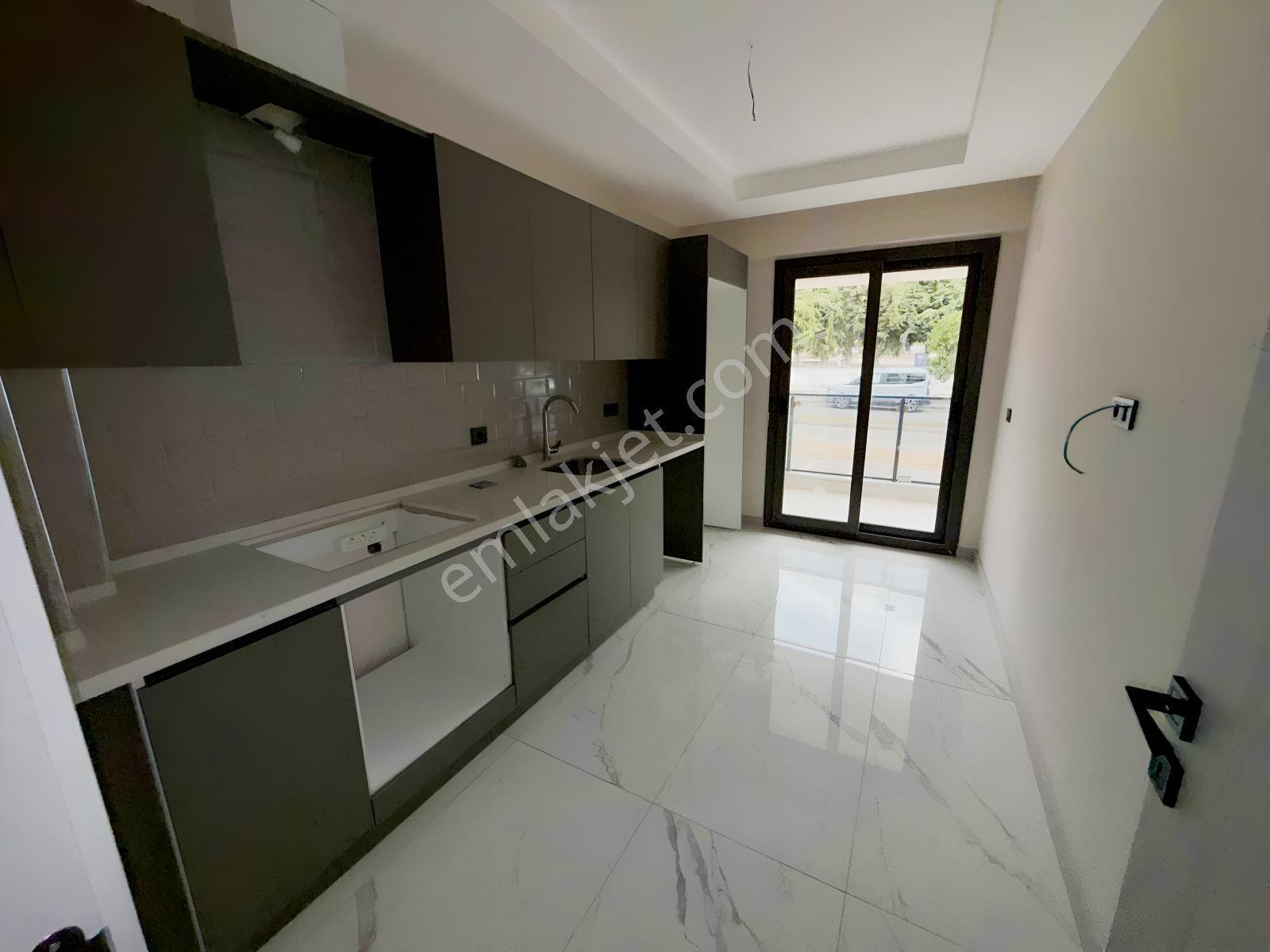 Atça'da 2+1, 140m², Ayrı Mutfaklı Asansörlü Doğalgazlı Daire — fotoğraf 8
