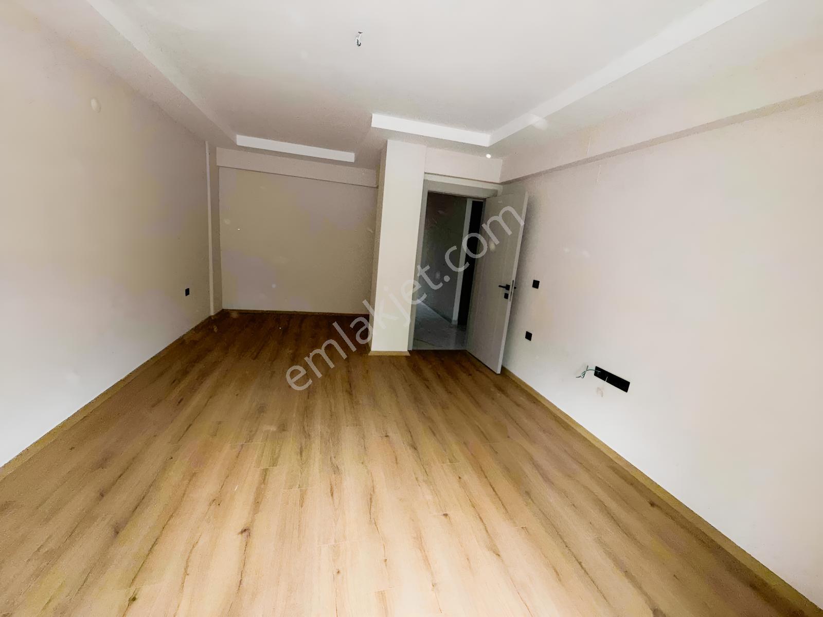 Atça'da 2+1, 140m², Ayrı Mutfaklı Asansörlü Doğalgazlı Daire — fotoğraf 15
