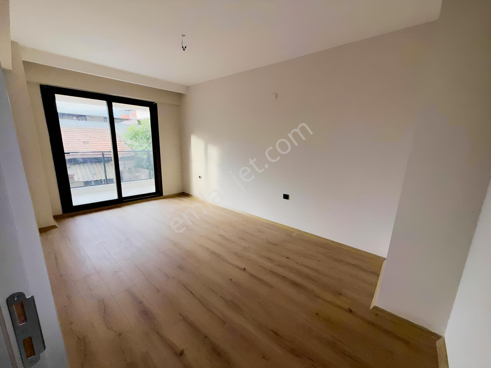Atça'da 2+1, 140m², Ayrı Mutfaklı Asansörlü Doğalgazlı Daire — fotoğraf 17