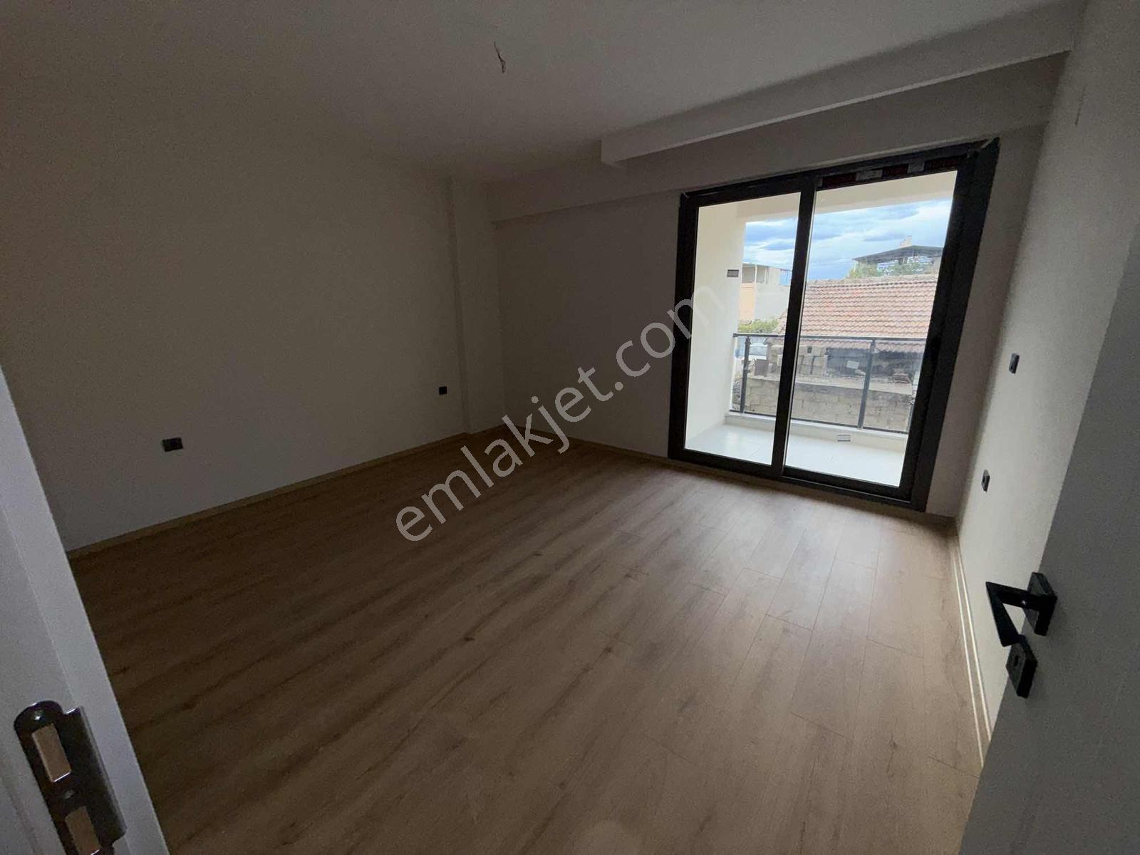 Atça'da 2+1, 140m², Ayrı Mutfaklı Asansörlü Doğalgazlı Daire — fotoğraf 21