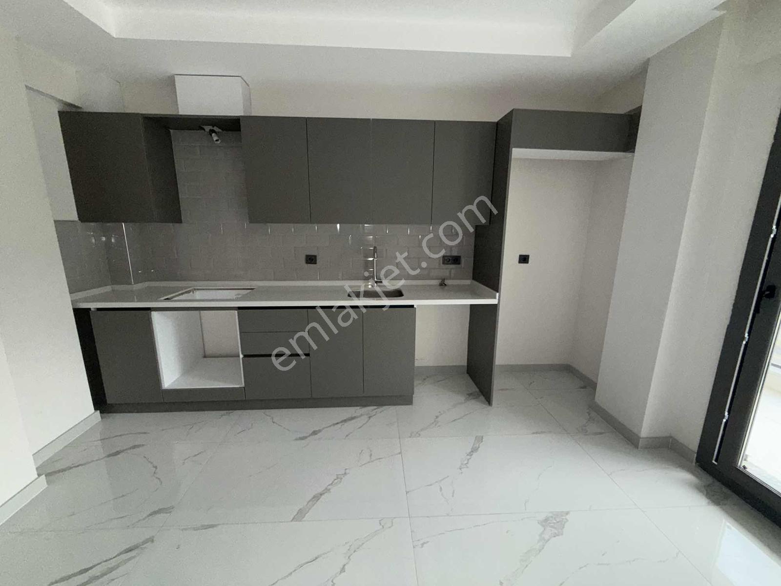 Atça'da 2+1, 140m², Ayrı Mutfaklı Asansörlü Doğalgazlı Daire — fotoğraf 32