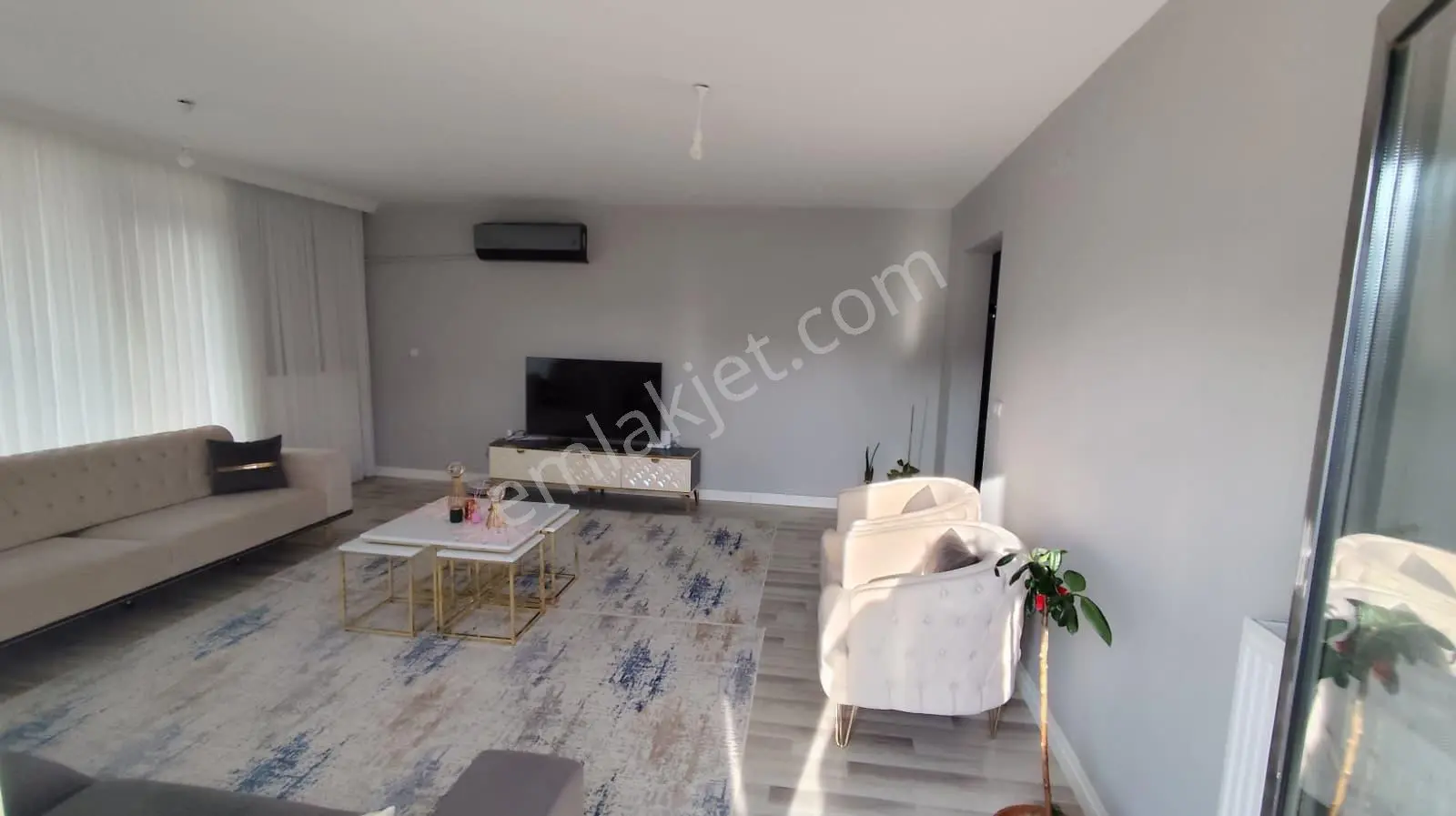 Rota Dan Winstown Civarı Maliye Konutlarında 3+1 Satılık Daire — fotoğraf 3