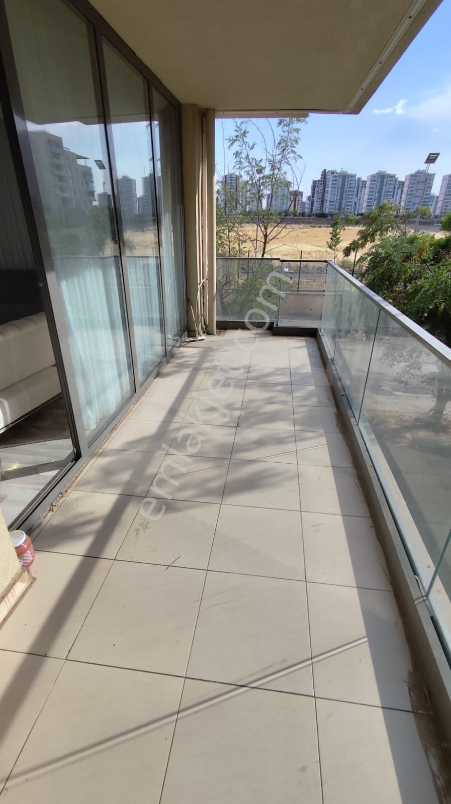 Rota Dan Winstown Civarı Maliye Konutlarında 3+1 Satılık Daire — fotoğraf 13