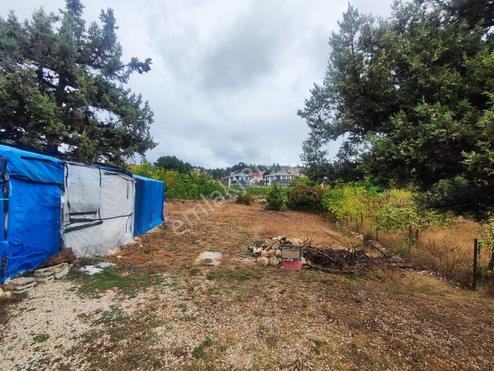 Erdemli Avgadı Tozlu Bölgesinde 1055 M2 Arsa — fotoğraf 9