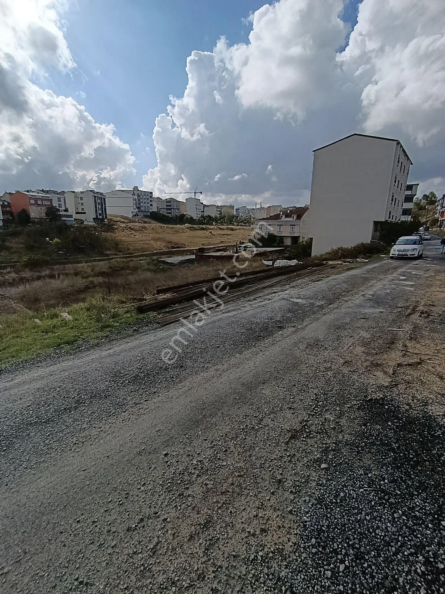 Her Türlü Takasa Açık!!! Arnavutköy Nenehatun'da Satılık İnşaata Hazır Arsa