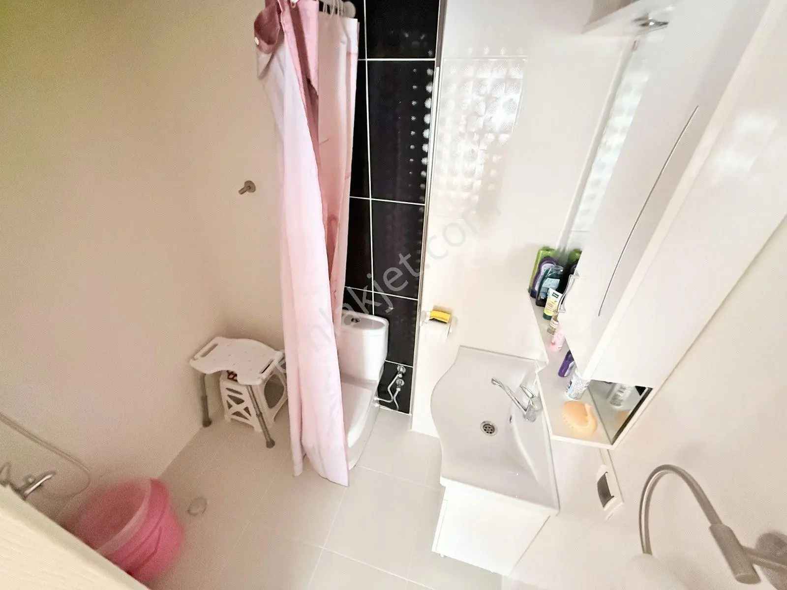 ▀ Güç'ten ▀ Altınkum'da Ön Cephe Ebeveynli Ara Kat Geniş 3+1 Daire — fotoğraf 8