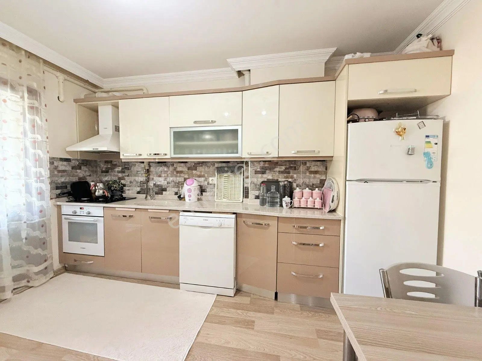 ▀ Güç'ten ▀ Altınkum'da Ön Cephe Ebeveynli Ara Kat Geniş 3+1 Daire — fotoğraf 21