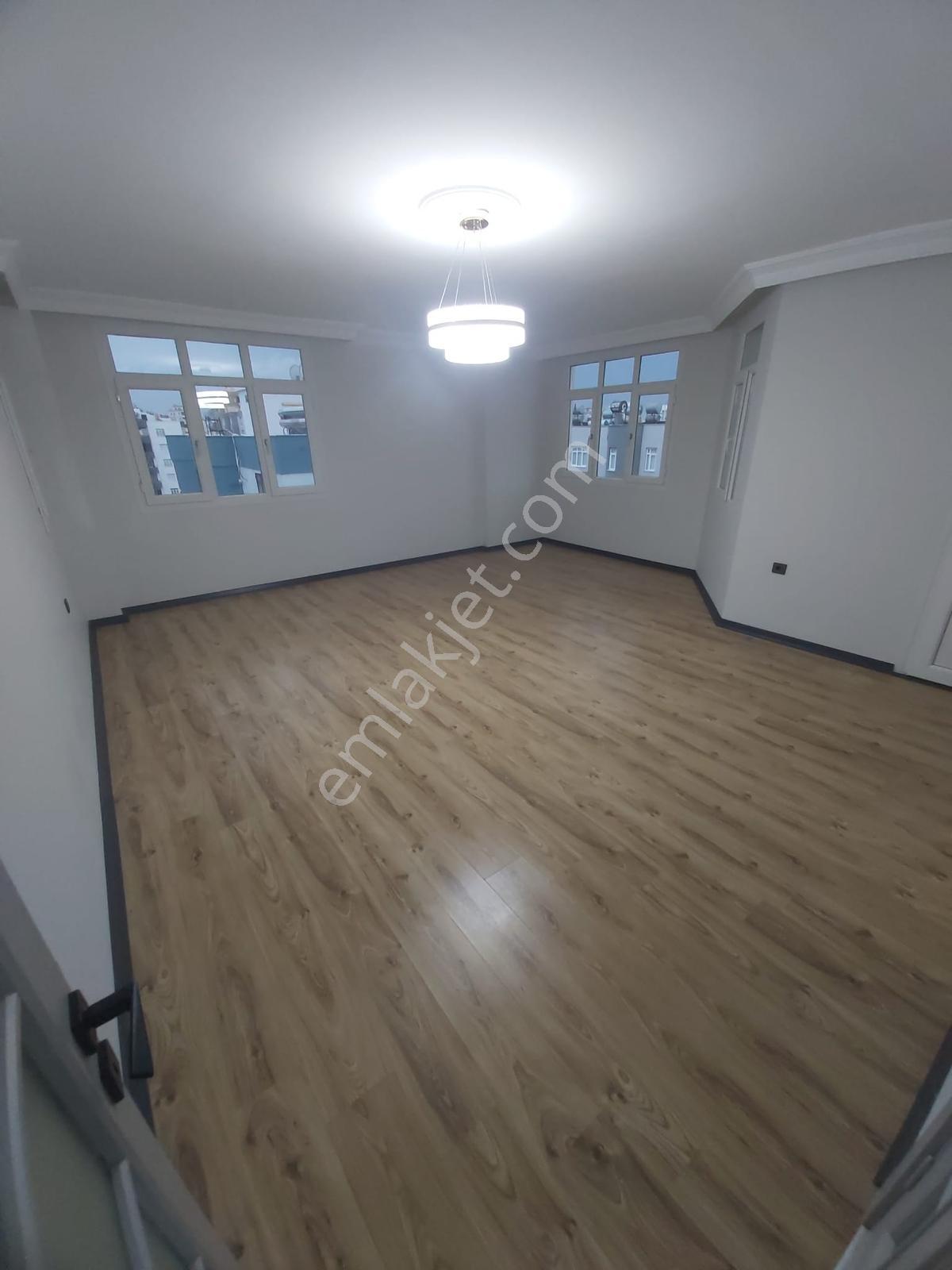 Belediye Evleri Adana Koop İçi Satılık 3+1 Yapılı Daire — fotoğraf 12