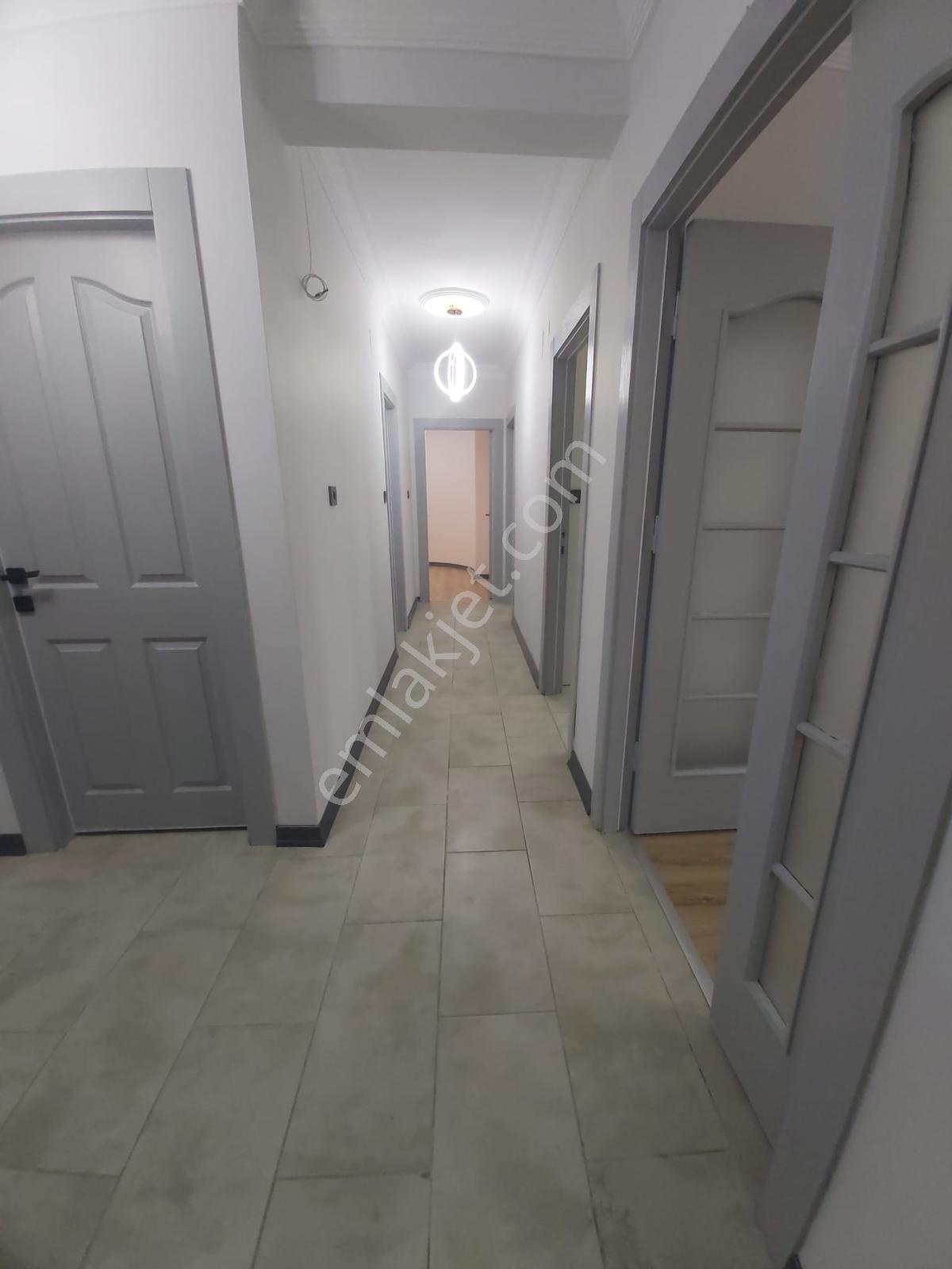 Belediye Evleri Adana Koop İçi Satılık 3+1 Yapılı Daire — fotoğraf 13