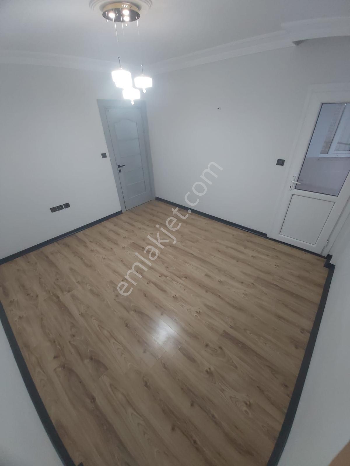 Belediye Evleri Adana Koop İçi Satılık 3+1 Yapılı Daire — fotoğraf 16