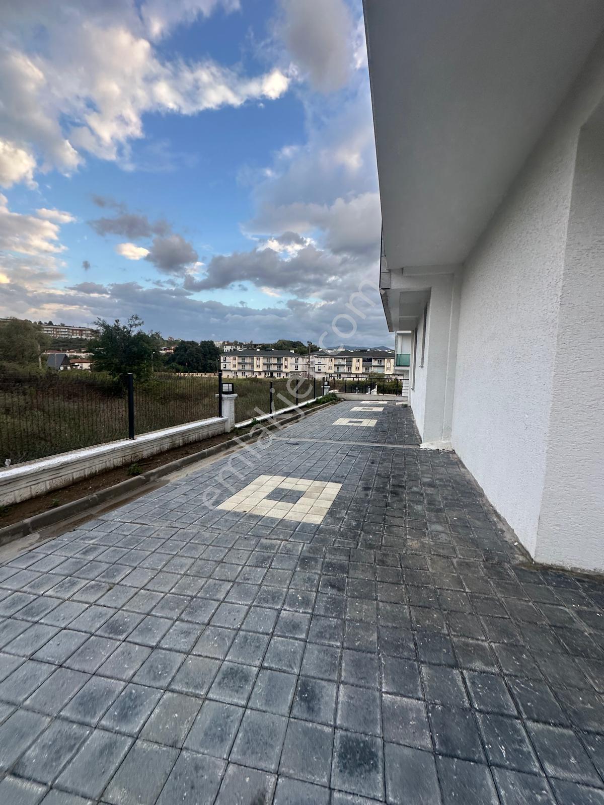 Ata Emlak'tan Koruda Havuzlu Site İçersinde Sıfır 2+1 Daire — fotoğraf 10