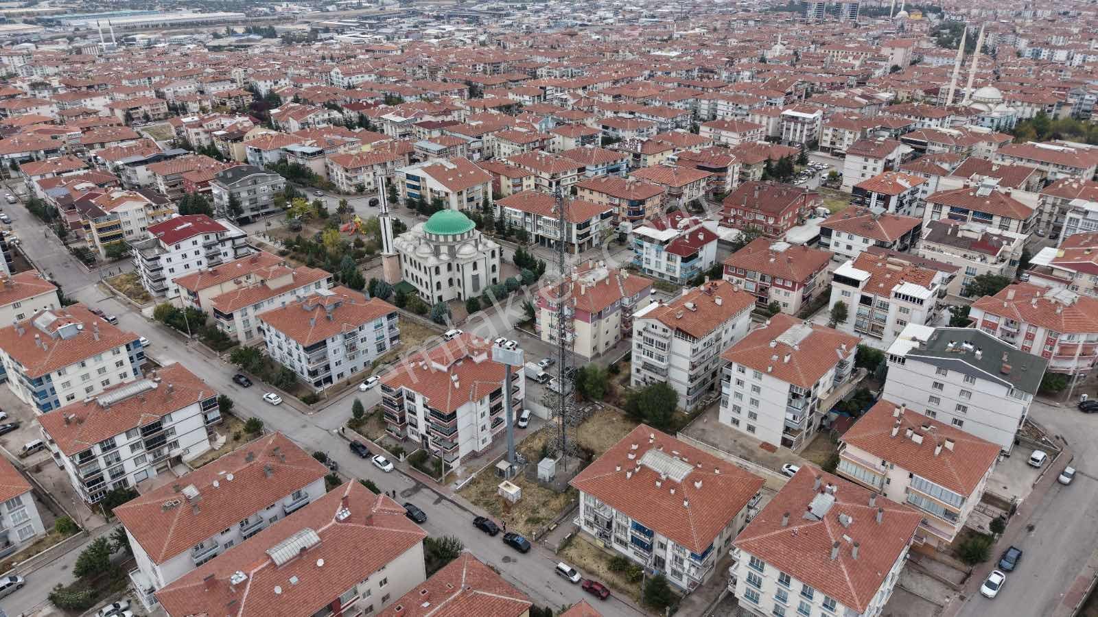 Sincan Merkezde 560 M2 Tek Tapu Bina Arsası — fotoğraf 8