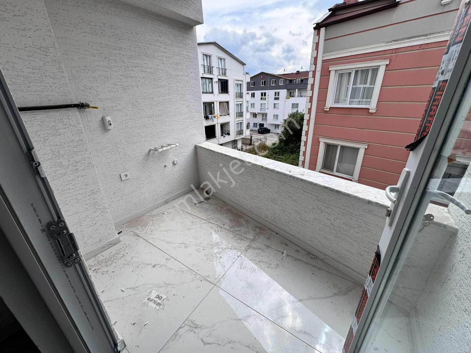 Demirtaş Barbaros Mahallesinde Cadde Üzerinde 2+1 Sıfır Daire — fotoğraf 5