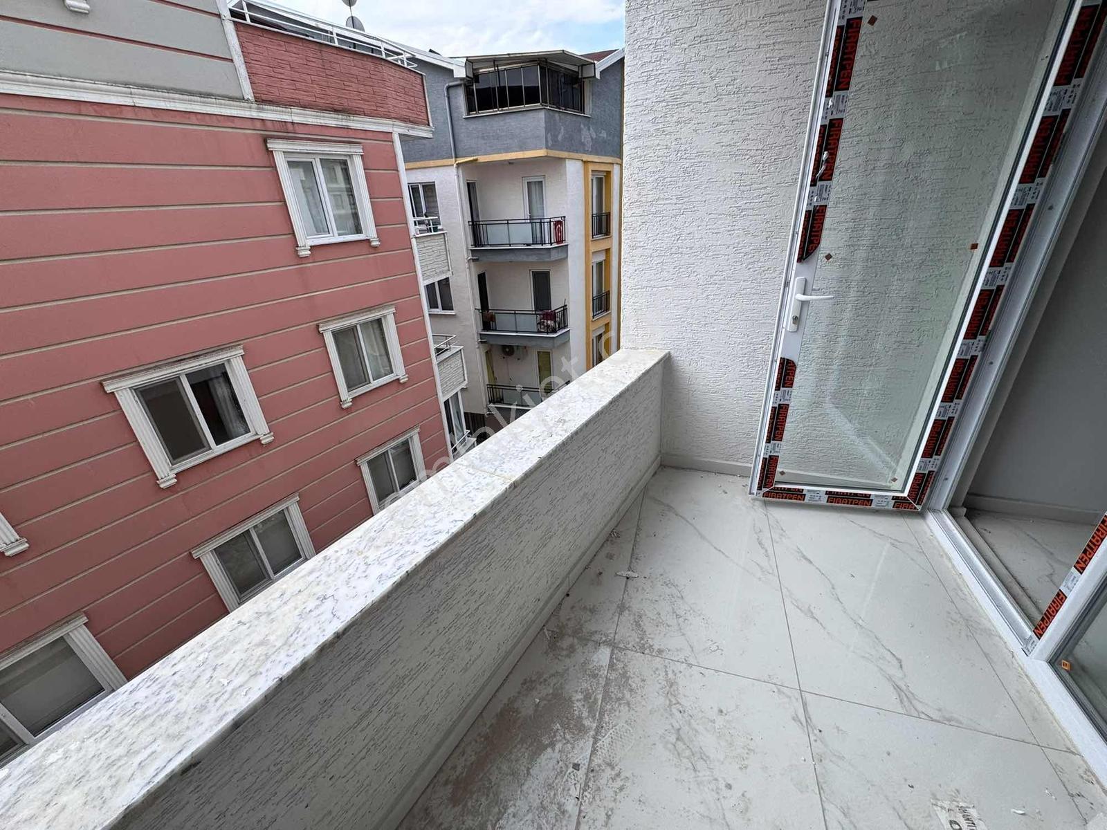 Demirtaş Barbaros Mahallesinde Cadde Üzerinde 2+1 Sıfır Daire — fotoğraf 6