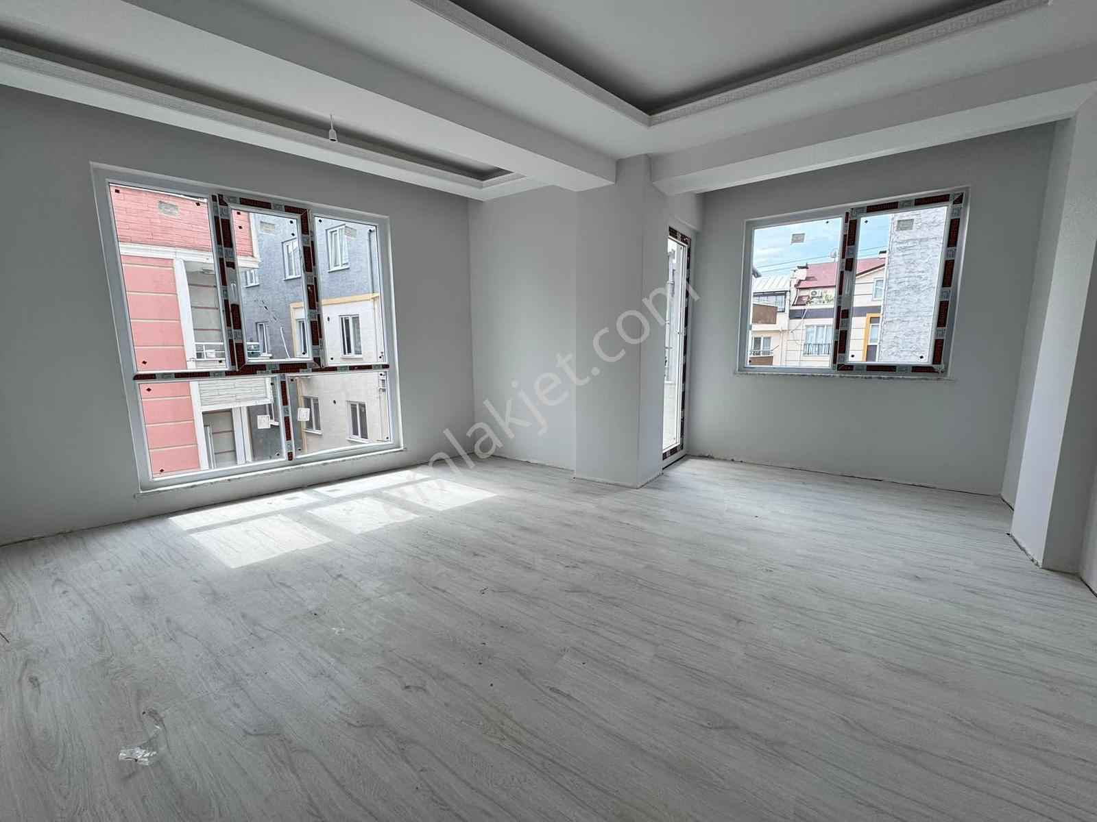 Demirtaş Barbaros Mahallesinde Cadde Üzerinde 2+1 Sıfır Daire — fotoğraf 7
