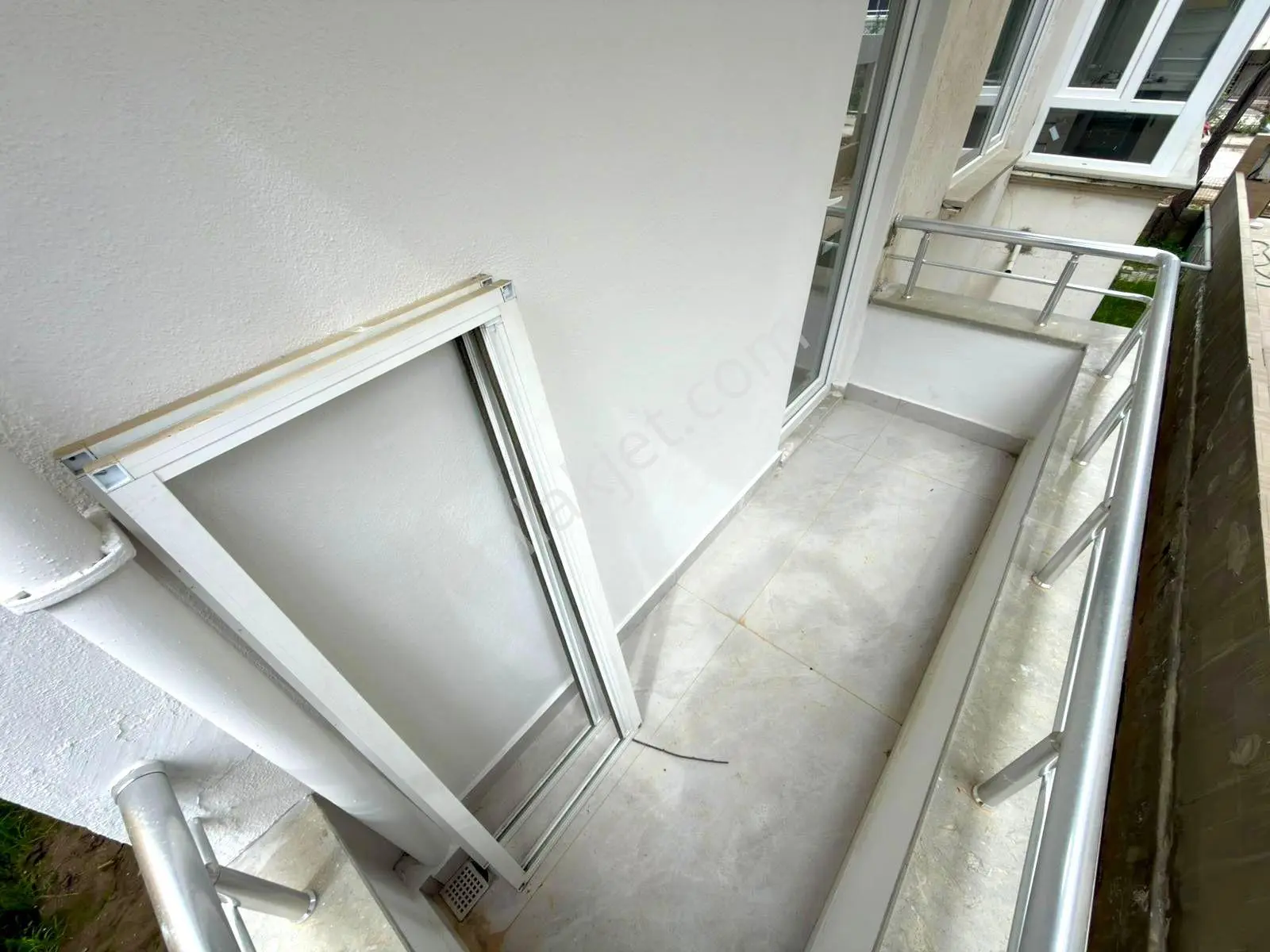 Referans'tan Altınkum'da Ön Cephe Denize 50 Mt Ara Kat Lüx 2+1 Daire — fotoğraf 6