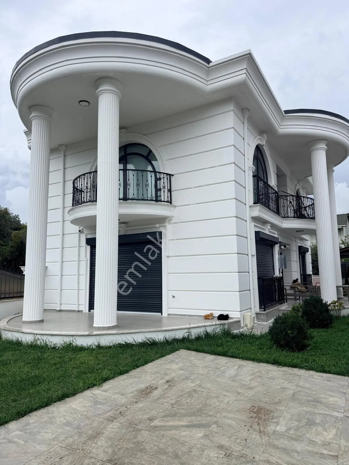 Altınova Kaytazdere'de Havuzlu Ve Eşyalı 4+1 Villa — fotoğraf 3
