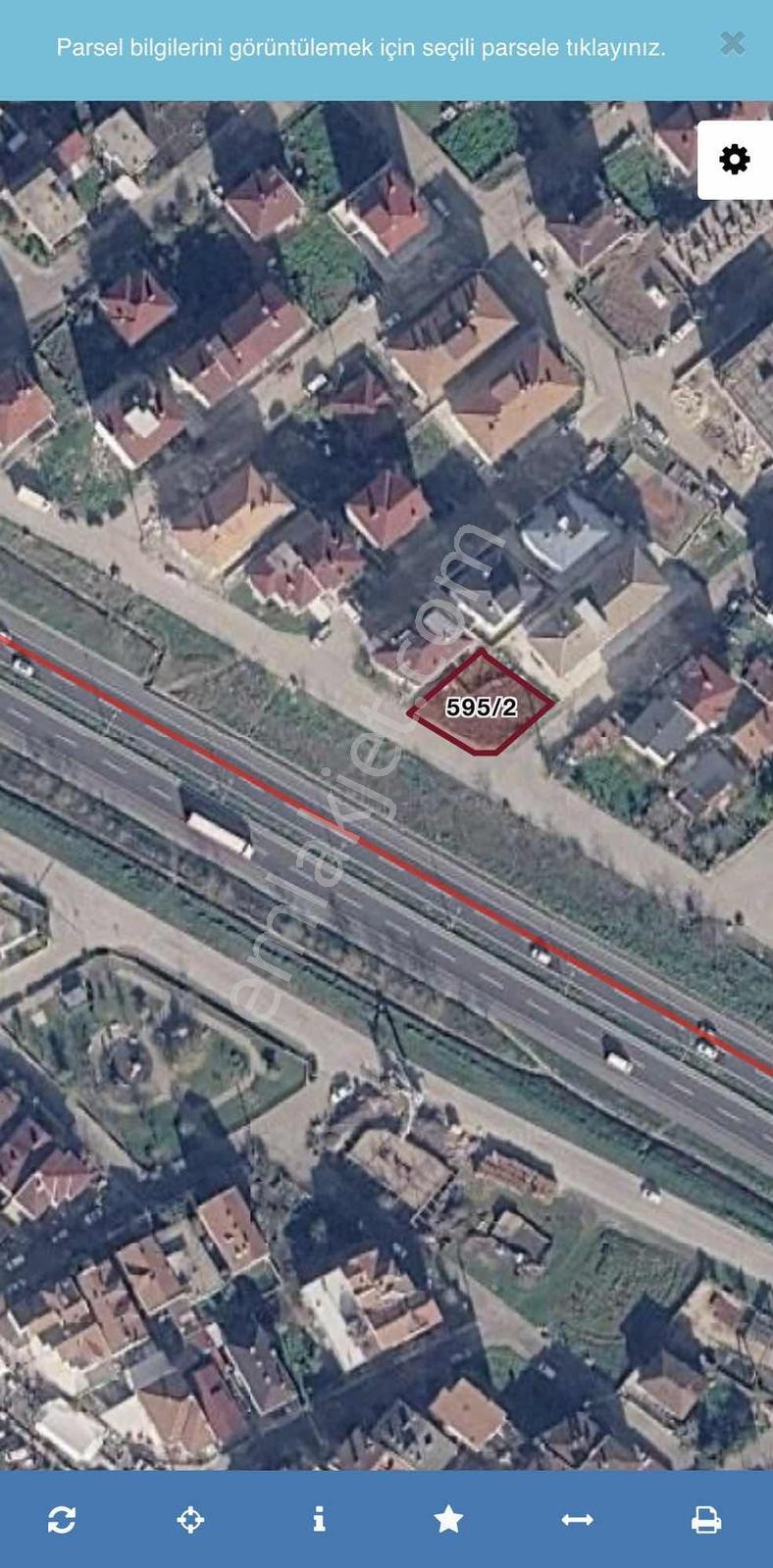 Cumhuriyet Mahallesinde D-100 Cepheli Satılık Köşe Parsel — fotoğraf 7