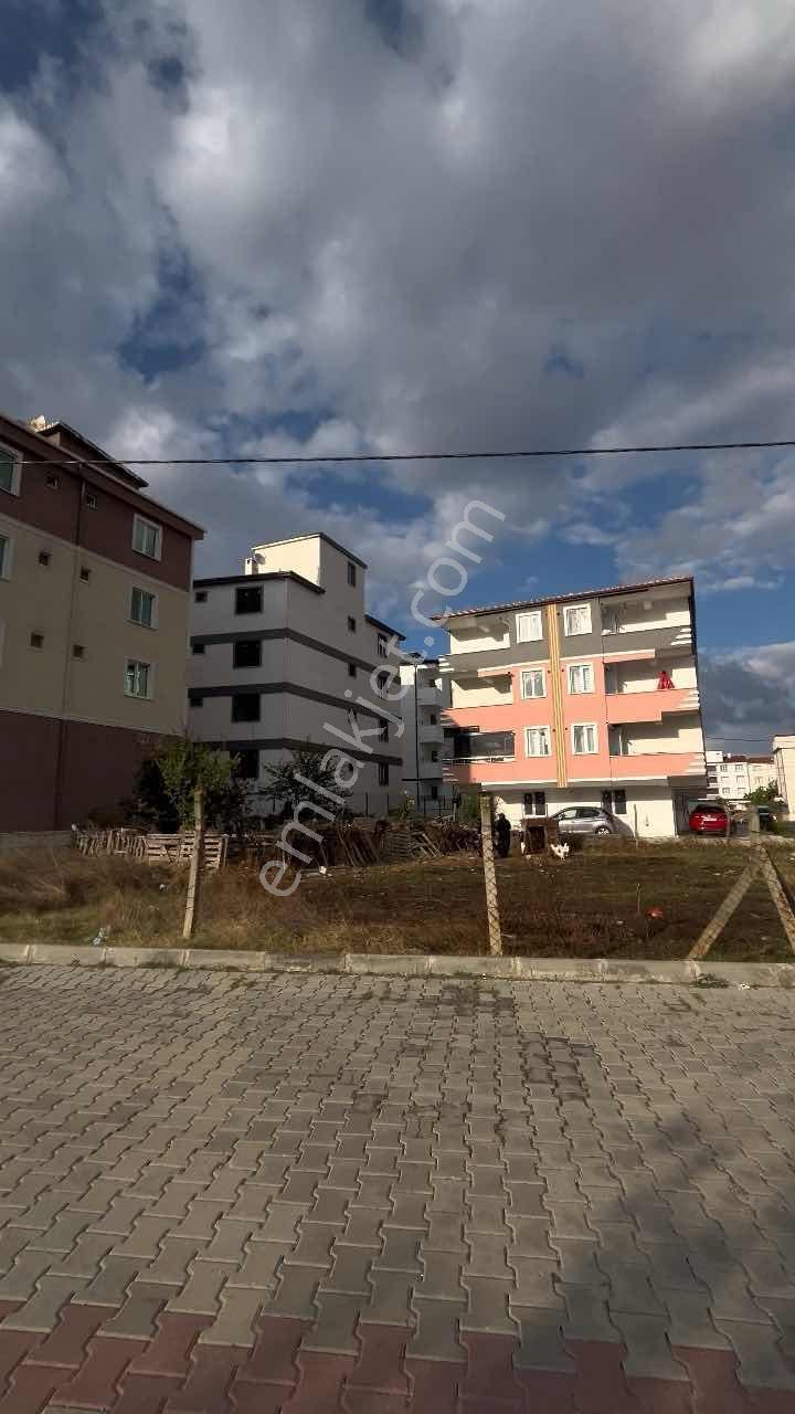 Cumhuriyet Mahallesinde D-100 Cepheli Satılık Köşe Parsel — fotoğraf 16