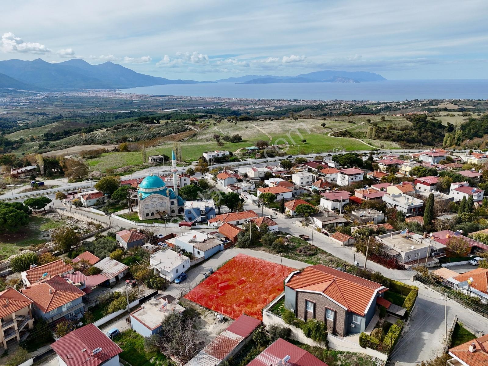 Kuşadası Yaylaköy'de Satılık Deniz Manzaralı 521 M2 Villa İmarlı — fotoğraf 4