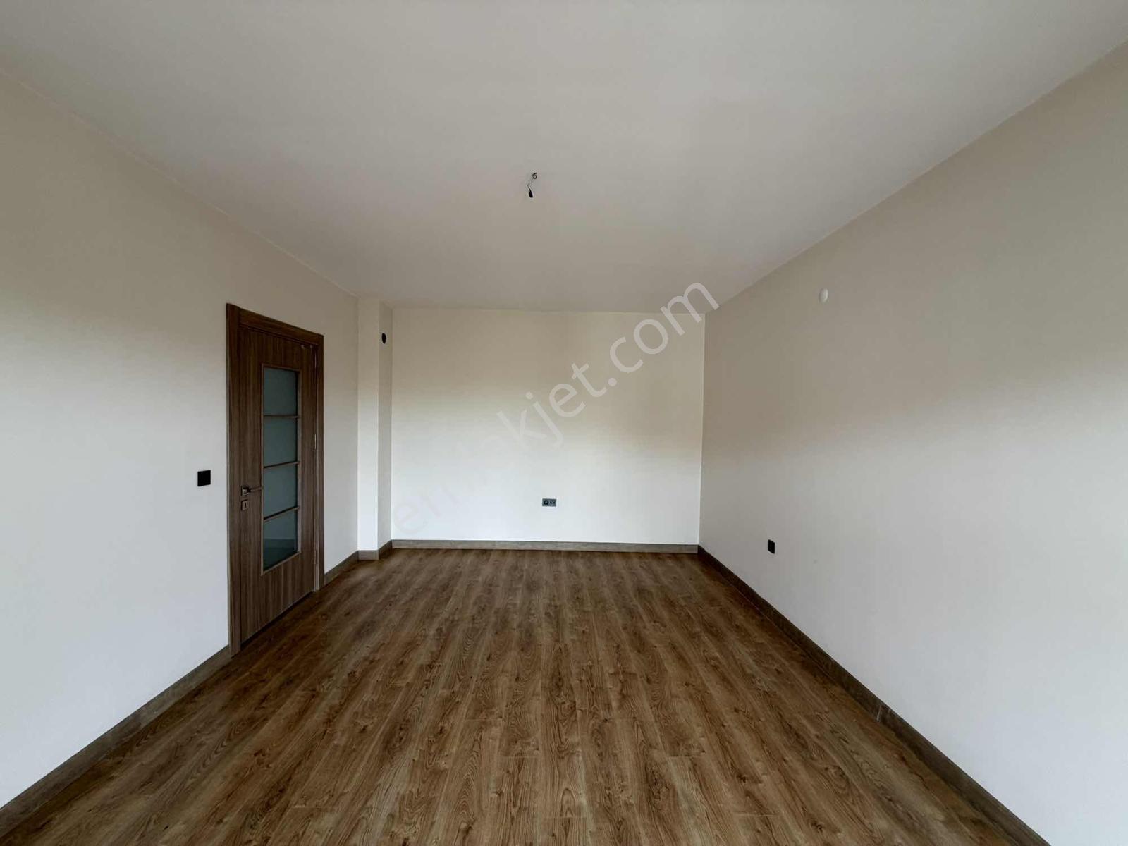 Yusuf Karadağlıdan Taştepe Tokşde Satılık 3+1 Daire — fotoğraf 7