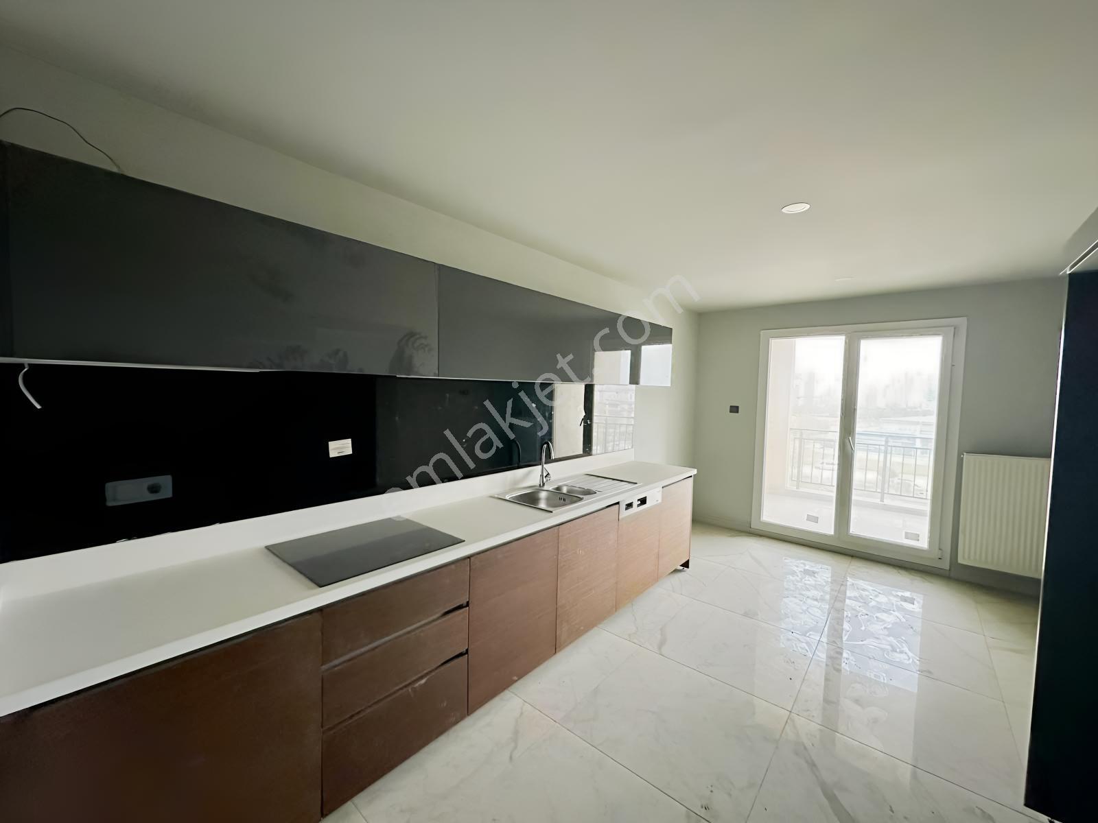 Ahteran İstanbul Oturuma Hazır 3+1 Daire — fotoğraf 9