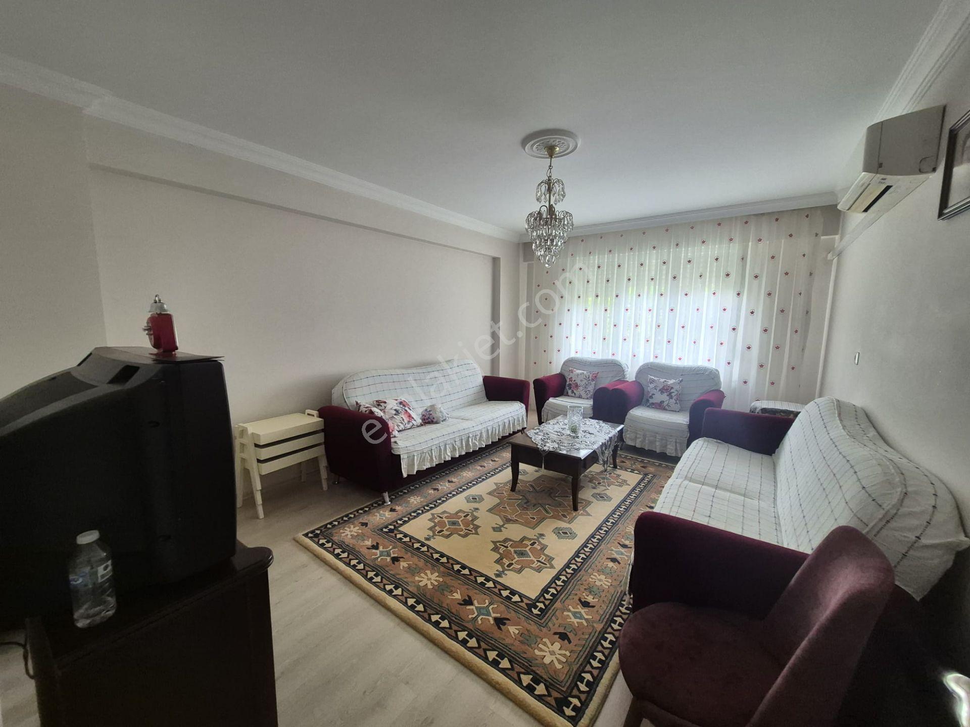 Yeşil Mahallede Geniş 3+1 Satılık Daire — fotoğraf 6