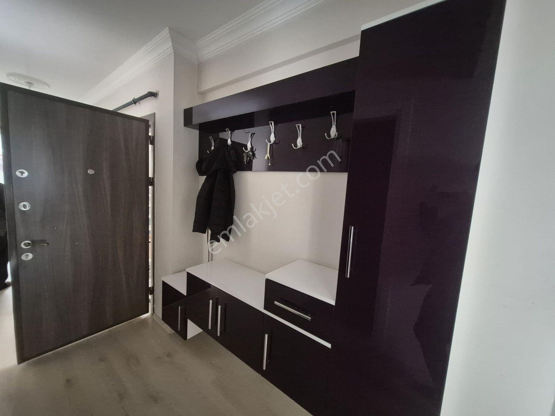 Yeşil Mahallede Geniş 3+1 Satılık Daire — fotoğraf 14