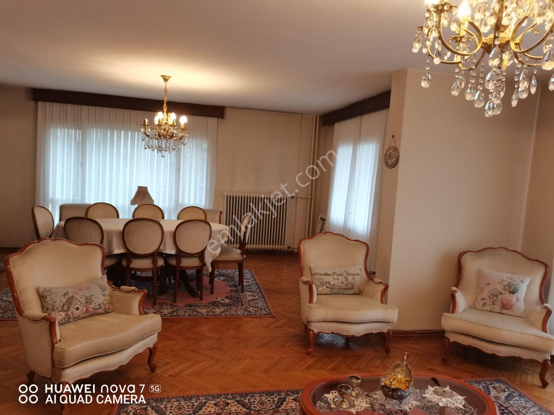 Kükürtlü Mah.kükürtlü Cad.üzerinde Satılık 3+1 Daire. — fotoğraf 16