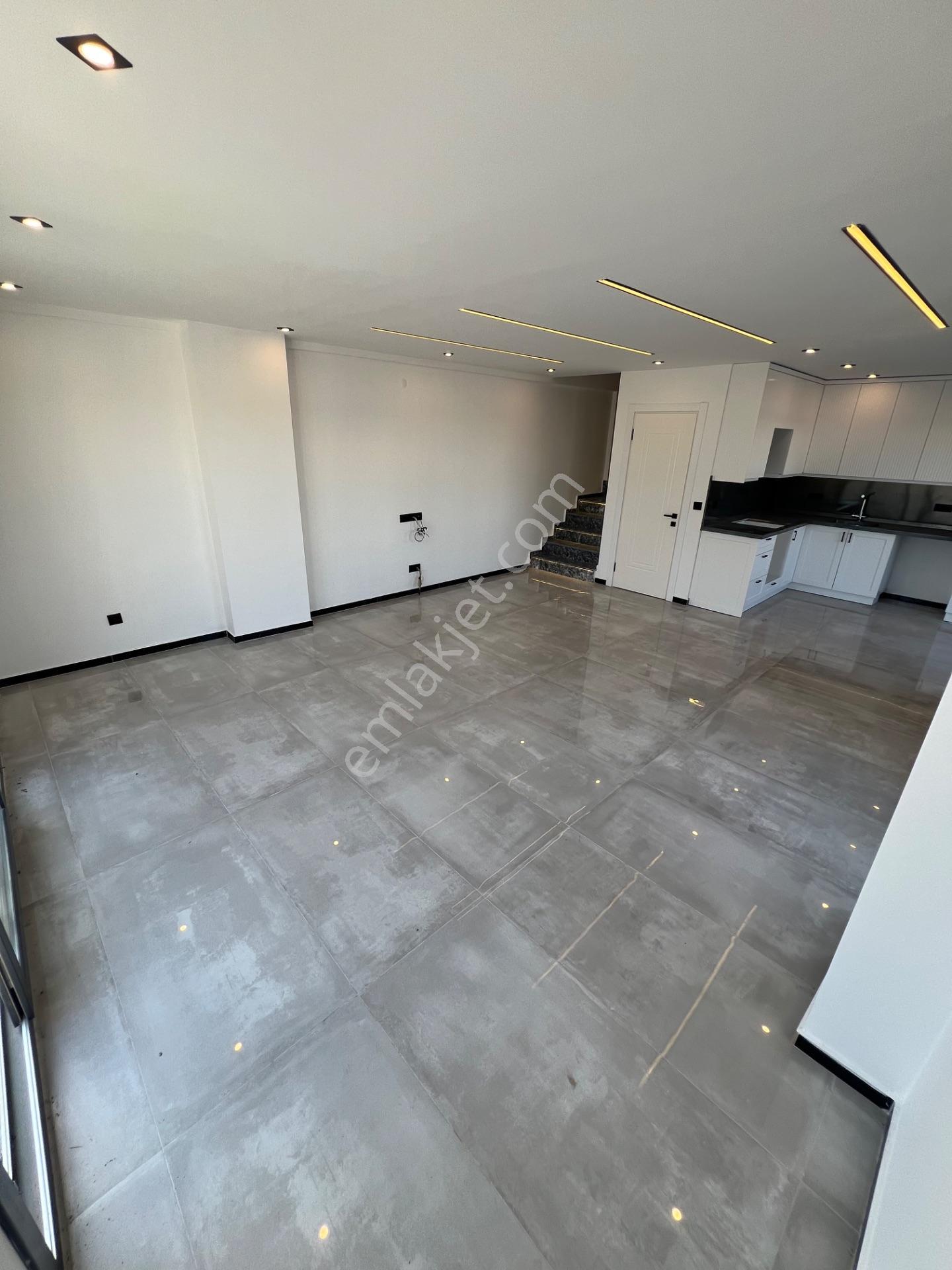 Aydın/didim’de 3+1 Sıfır Satılık Villa