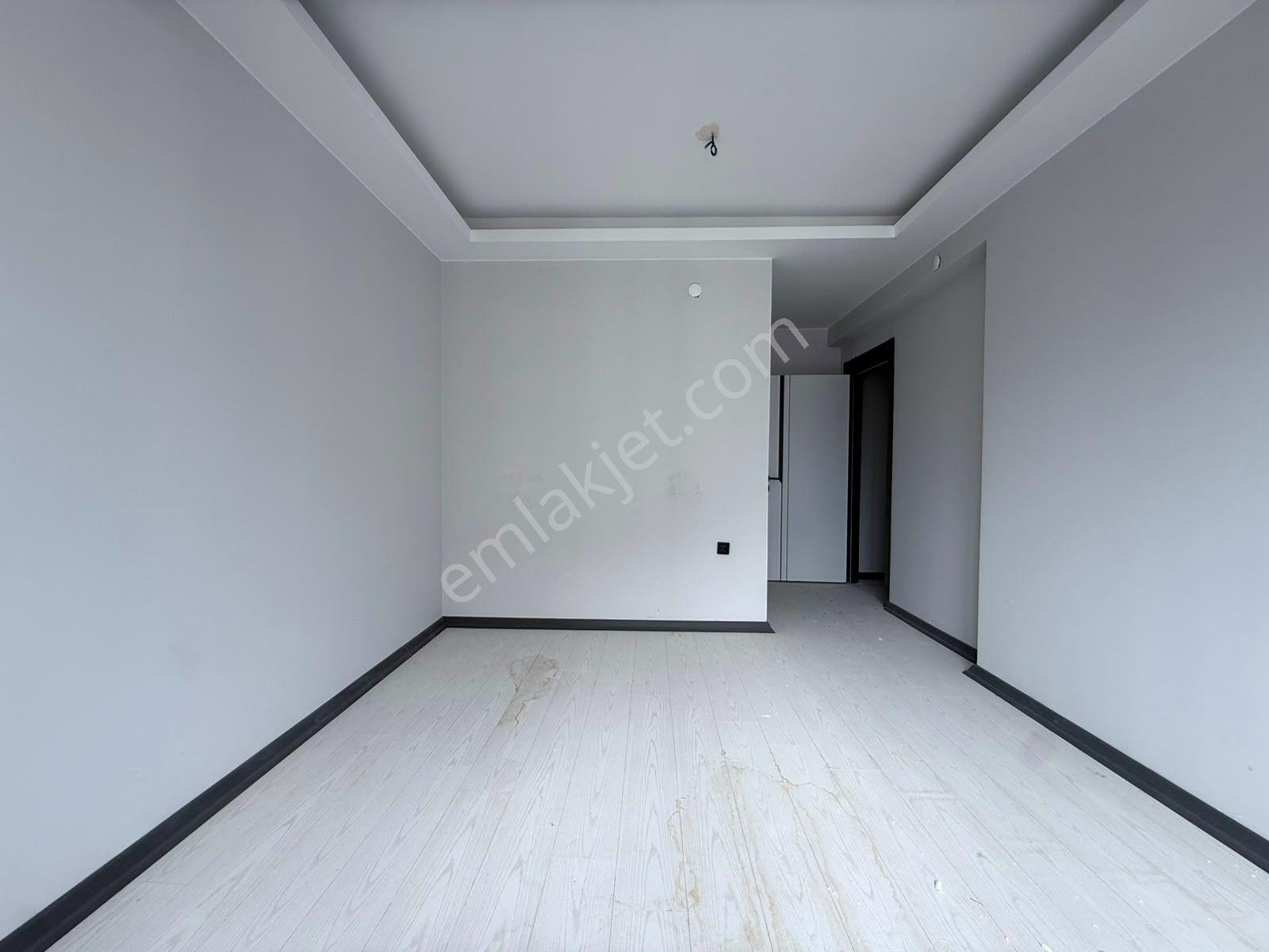 Şehitler Caddesi Üzerinde 4+1 Sıfır Dublex Manzaralı Müthiş Lokasyon — fotoğraf 24