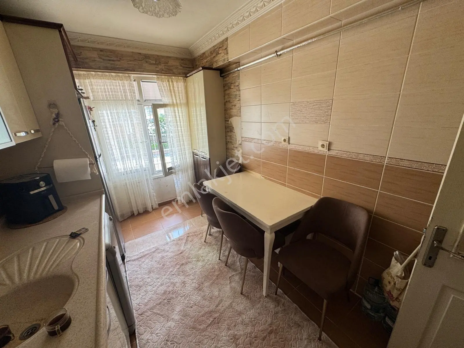 3+1 Giriş Kat Yozgat Bulvar Paraleli Ulaşımı Kolay Acil Satılık — fotoğraf 4