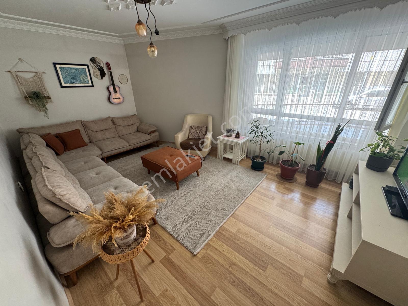 3+1 Giriş Kat Yozgat Bulvar Paraleli Ulaşımı Kolay Acil Satılık — fotoğraf 10