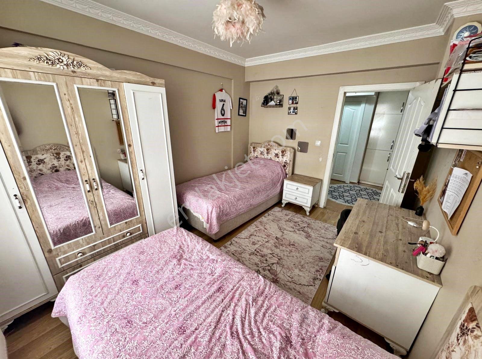 3+1 Giriş Kat Yozgat Bulvar Paraleli Ulaşımı Kolay Acil Satılık — fotoğraf 32