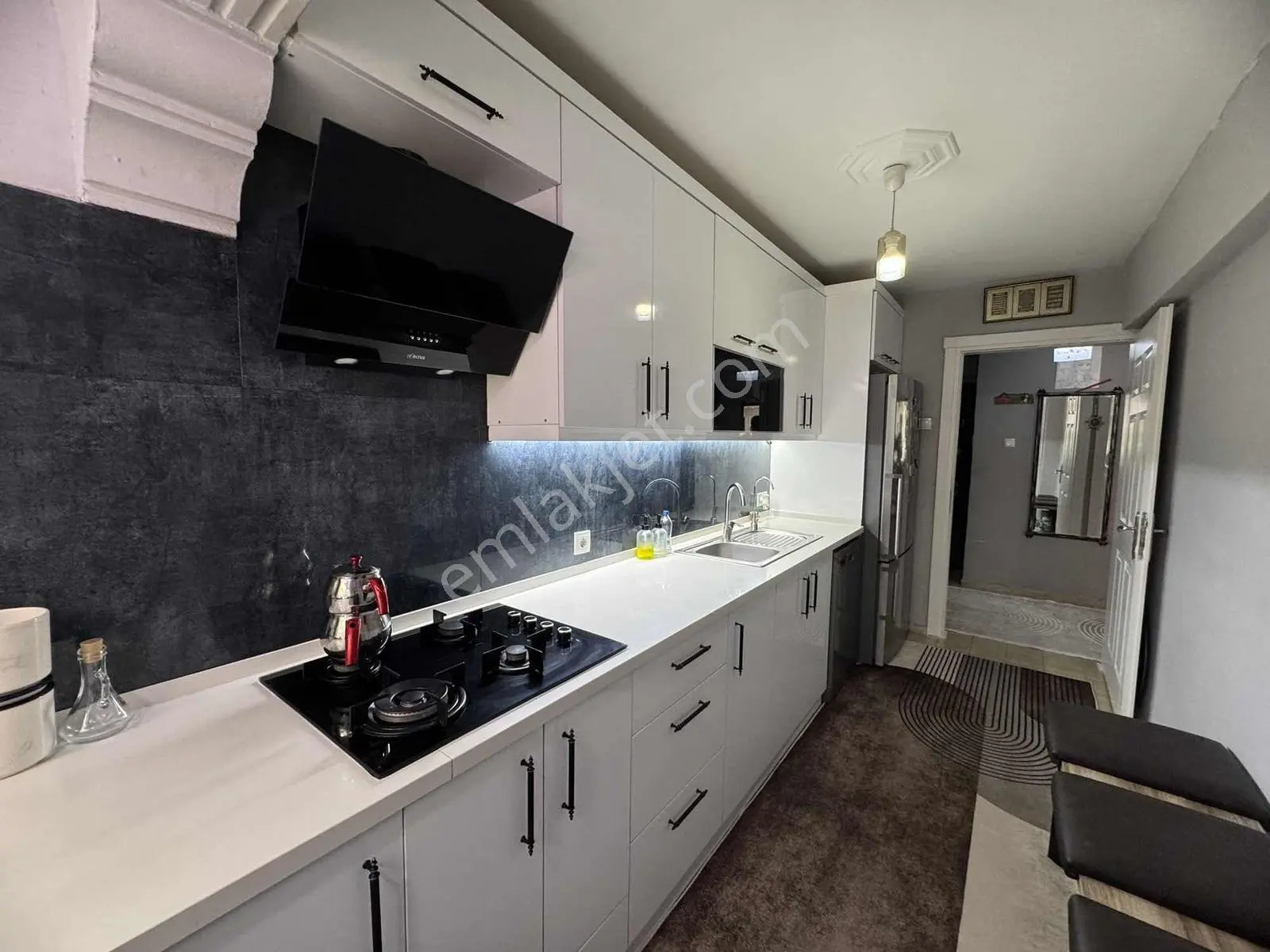 Msg'den Maliyeciler'de Merkezi Konum Yüksek Giriş Bakımlı Daire — fotoğraf 37