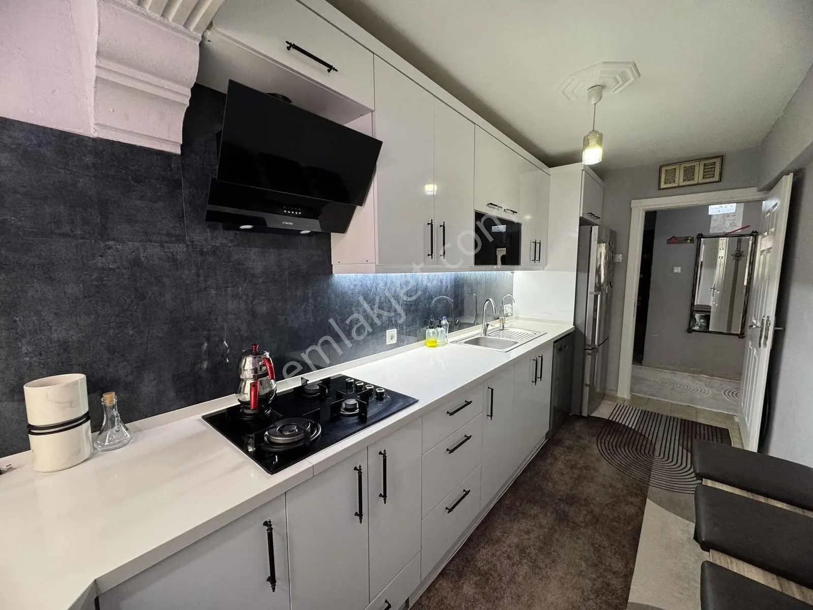 Msg'den Maliyeciler'de Merkezi Konum Yüksek Giriş Bakımlı Daire — fotoğraf 40